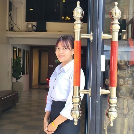 פנום פן Sun Chakra Boutique Hotel מראה חיצוני תמונה